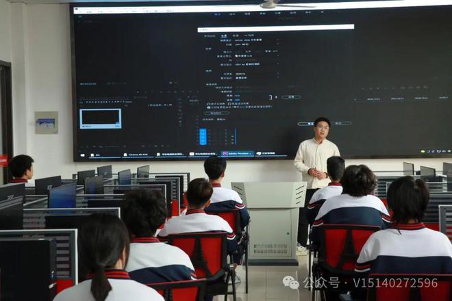生必看！四大宝藏专业毕业即逆袭pg电子模拟器试玩初中毕业女(图11)