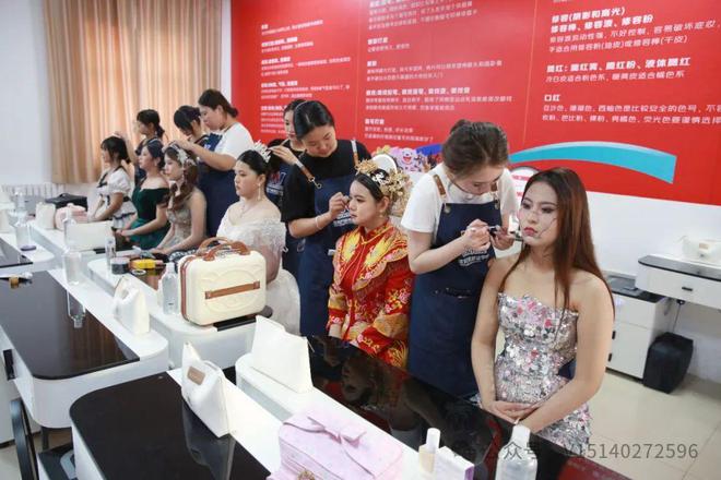 生必看！四大宝藏专业毕业即逆袭pg电子模拟器试玩初中毕业女(图7)